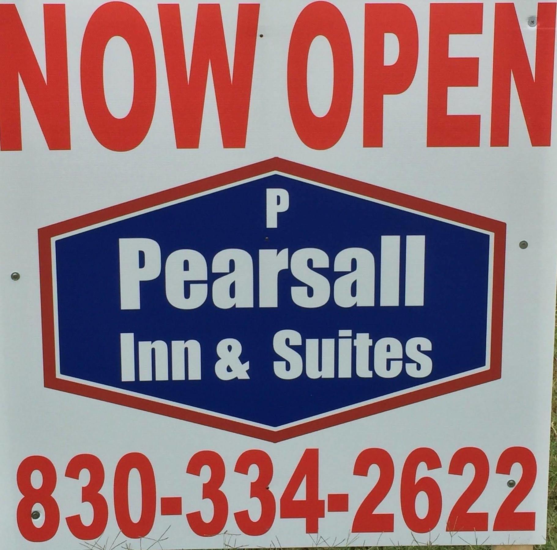 Pearsall Inn And Suites Exterior foto